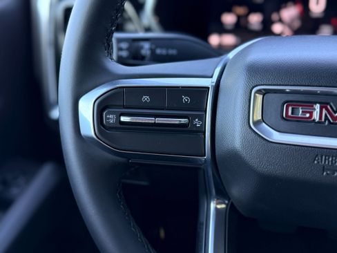 New 2026 GMC Canyon Elevation w/ Convenience Package RWD image 11