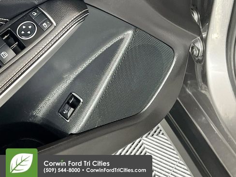 Used 2016 Mercedes-Benz GLA 250 4MATIC image 13