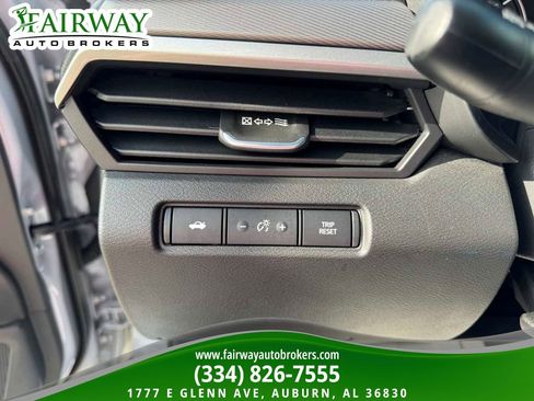 Used 2024 Nissan Altima 2.5 SR image 17