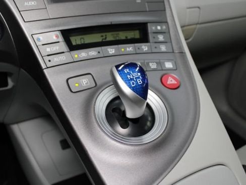 Used 2014 Toyota Prius Two FWD image 15