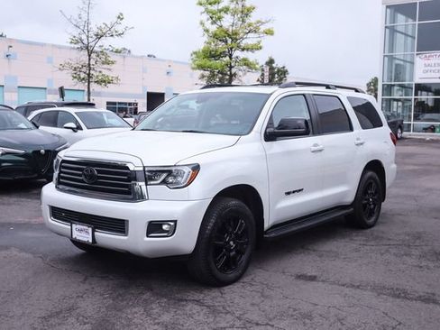 Used 2022 Toyota Sequoia TRD Sport AWD/4WD image 6