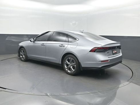Used 2023 Honda Accord EX image 3