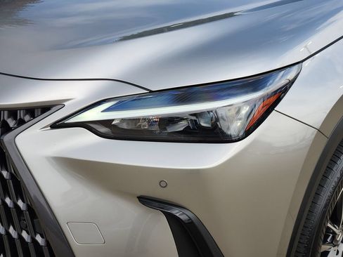 Certified 2024 Lexus NX 350h AWD image 9