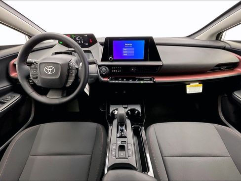 New 2026 Toyota Prius SE image 5