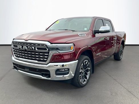 Used 2025 RAM 1500 Limited w/ Trailer Tow Group AWD/4WD image 3