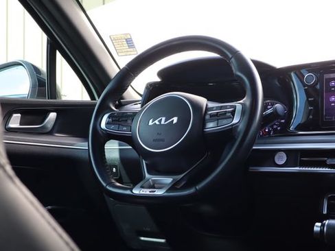 Used 2022 Kia K5 GT-Line AWD/4WD image 39