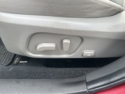 Used 2015 Subaru Forester 2.5i Premium image 12