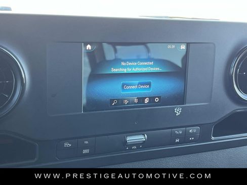 Used 2024 Mercedes-Benz Sprinter 2500 image 24