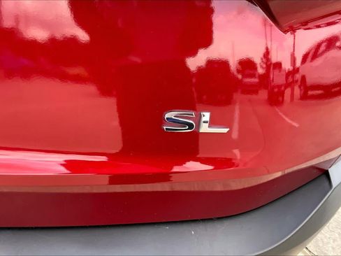 Used 2023 Nissan Rogue SL w/ SL Premium Package FWD image 10