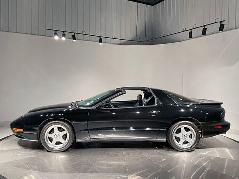 Used 1994 Pontiac Firebird Coupe image 82