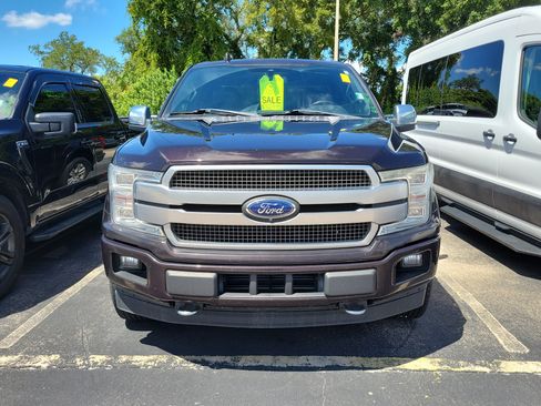 Used 2019 Ford F150 Platinum w/ Equipment Group 701A Luxury AWD/4WD image 2