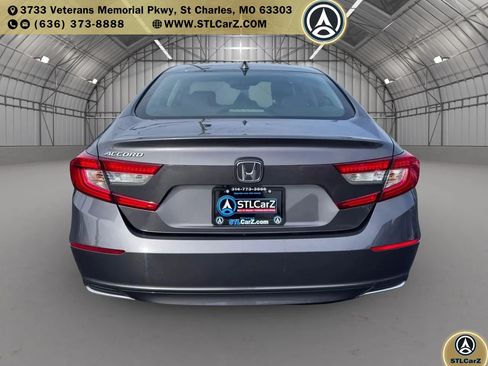 Used 2019 Honda Accord LX image 4