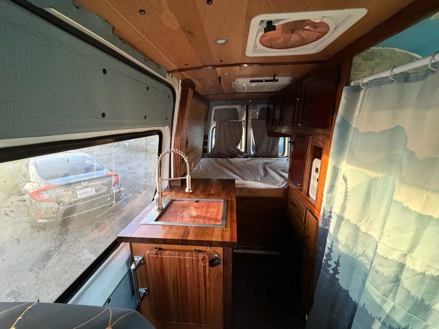 Used 2020 Mercedes-Benz Sprinter 2500 image 47