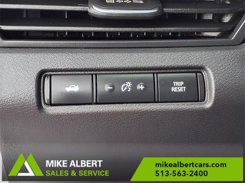 Used 2024 Nissan Altima 2.5 SV image 22