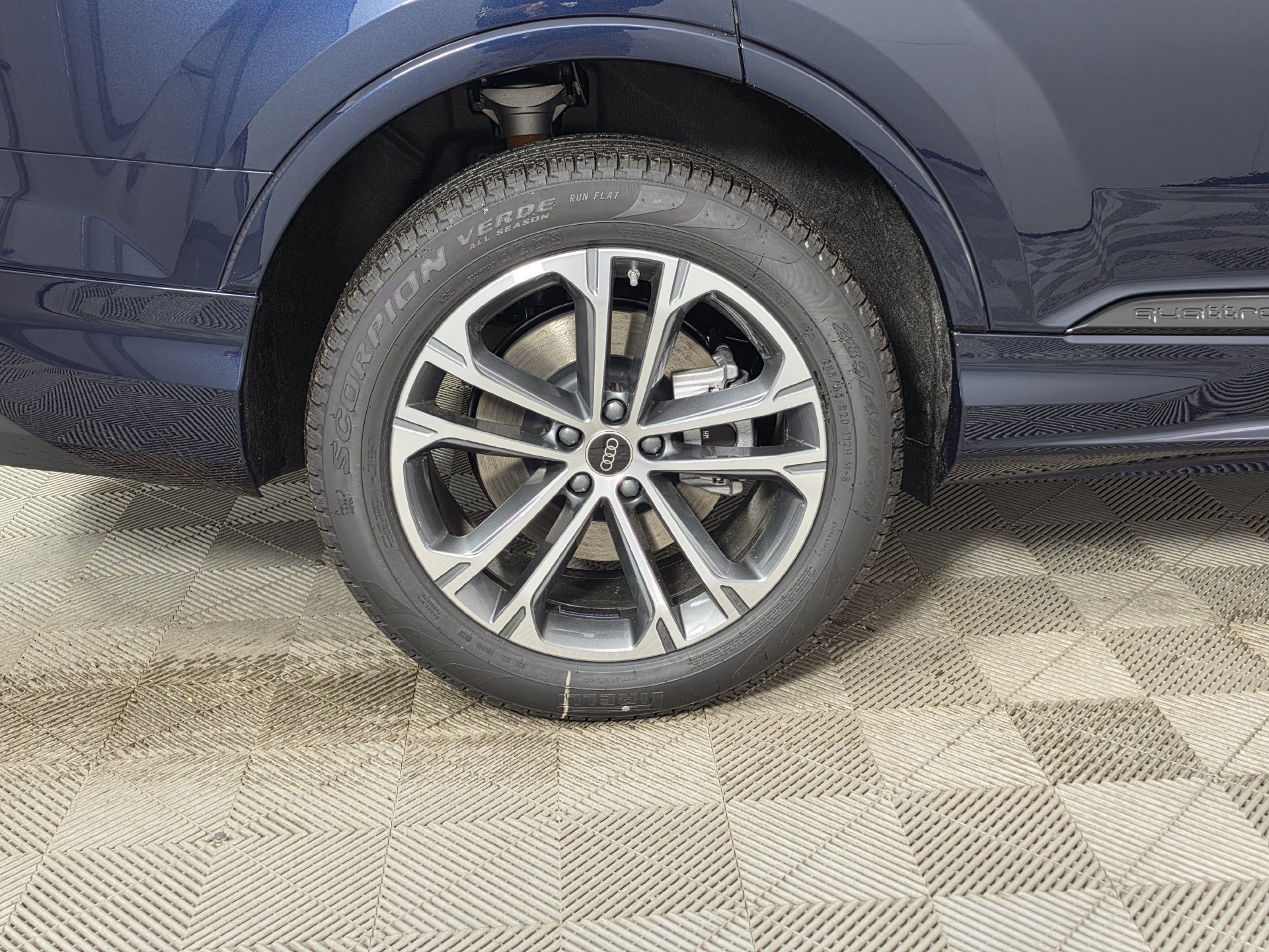 New 2026 Audi Q7 2.0T Premium Plus AWD/4WD image 7