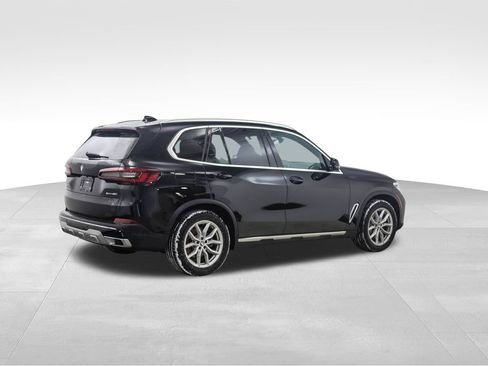 Certified 2022 BMW X5 xDrive40i w/ Premium Package image 5