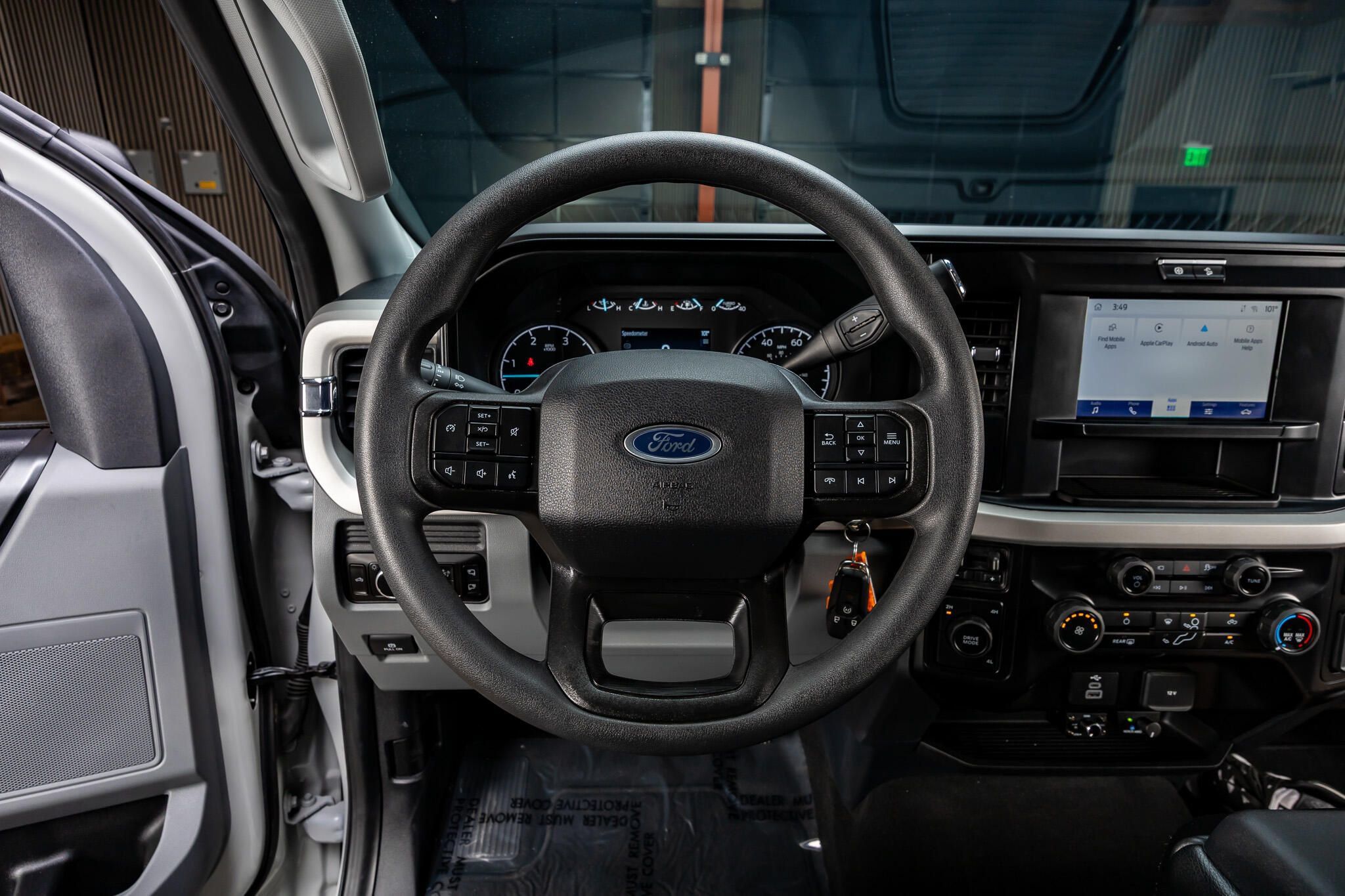 Used 2026 Ford F350 XLT w/ 360-Degree Camera Package AWD/4WD image 16