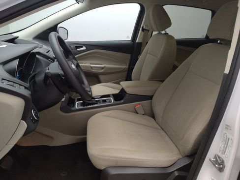 Used 2017 Ford Escape SE image 17