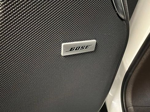 Used 2022 GMC Yukon Denali AWD/4WD image 30