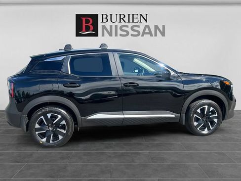 New 2026 Nissan Kicks SV AWD/4WD image 6