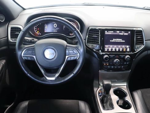 Used 2021 Jeep Grand Cherokee Laredo X RWD image 11