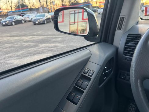 Used 2019 Nissan Frontier SV w/ Value Truck Package image 32