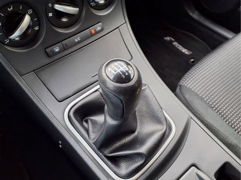 Used 2012 MAZDA MAZDA3 i Touring image 20