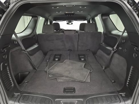 Used 2022 Dodge Durango GT image 9