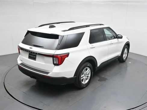 New 2026 Ford Explorer Active RWD image 41