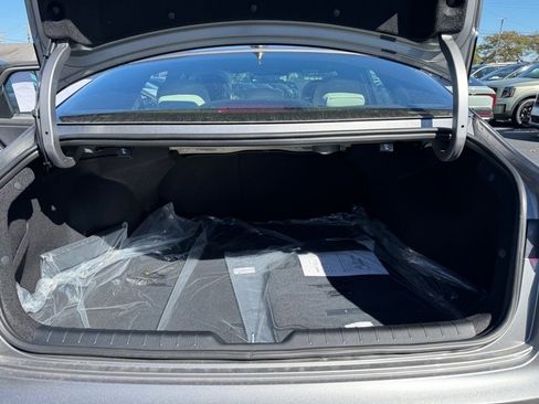 New 2025 Kia K4 GT-Line image 7