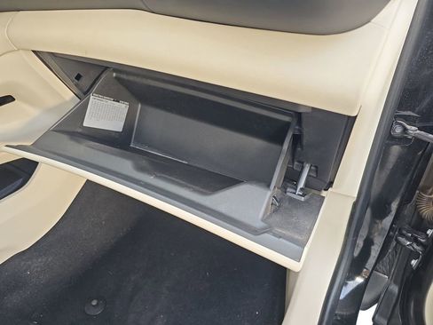 Used 2021 Buick Envision Essence image 17