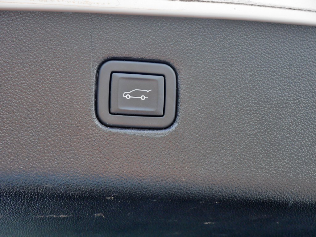 Used 2023 Chevrolet Blazer LT w/ Convenience Package AWD/4WD image 17