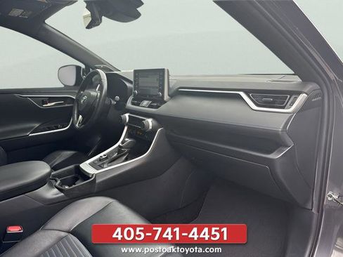 Used 2019 Toyota RAV4 XSE AWD/4WD image 17