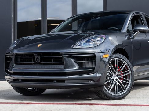 New 2026 Porsche Macan S image 7