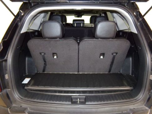 Used 2023 Kia Sorento S w/ Panoramic Sunroof Package image 30