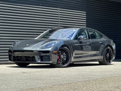New 2026 Porsche Panamera GTS
