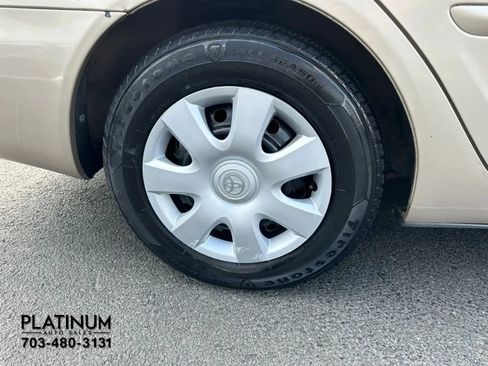 Used 2004 Toyota Camry LE image 20