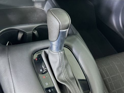 Used 2025 Honda HR-V LX image 24