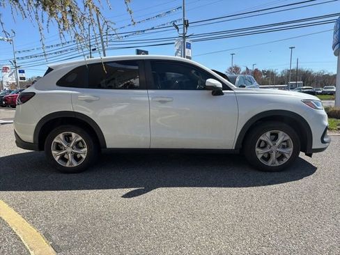 Used 2024 Honda HR-V LX image 4