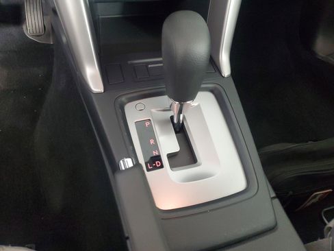 Used 2018 Subaru Forester 2.5i image 17