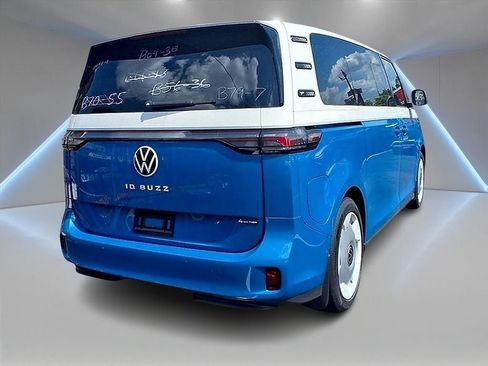New 2025 Volkswagen ID. Buzz 1st Edition AWD/4WD image 3