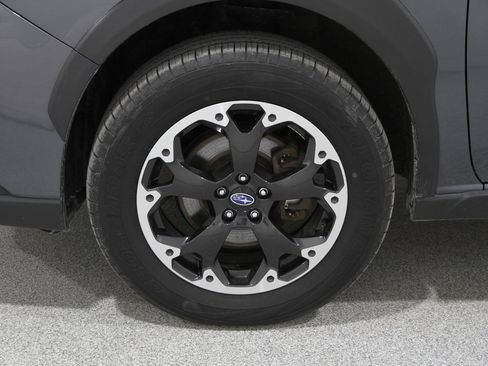 Used 2023 Subaru Crosstrek 2.0i Premium image 21