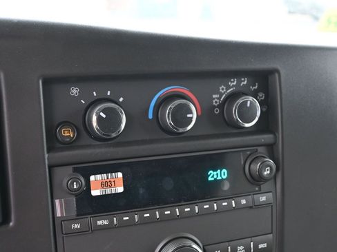 New 2026 GMC Savana 2500 w/ Driver Convenience Package image 18