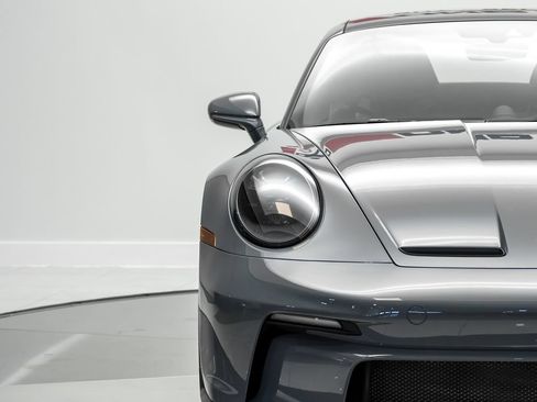 Used 2023 Porsche 911 GT3 RWD image 43