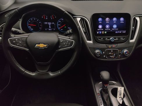 Used 2022 Chevrolet Malibu RS FWD image 22