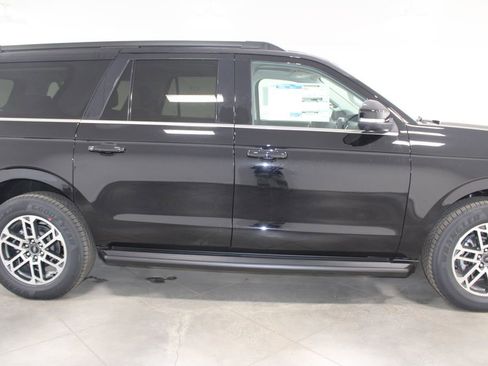 New 2025 Ford Expedition Max Active image 10