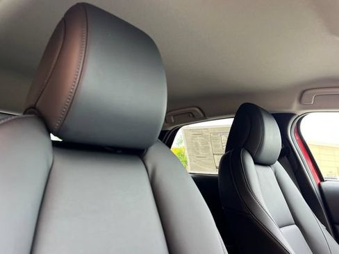 New 2026 MAZDA CX-30 AWD 2.5 S w/ Select Sport Pkg image 19