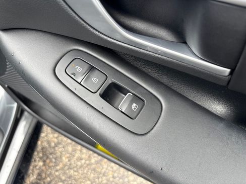 Certified 2024 Hyundai Sonata SEL FWD image 35