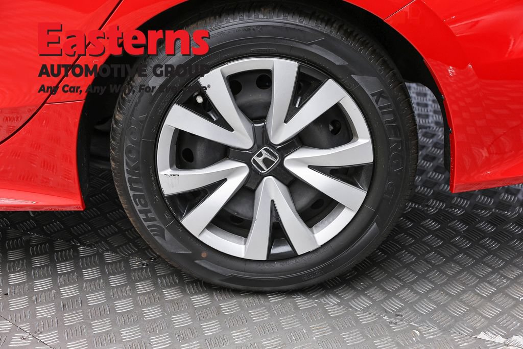 Used 2024 Honda Civic LX image 9