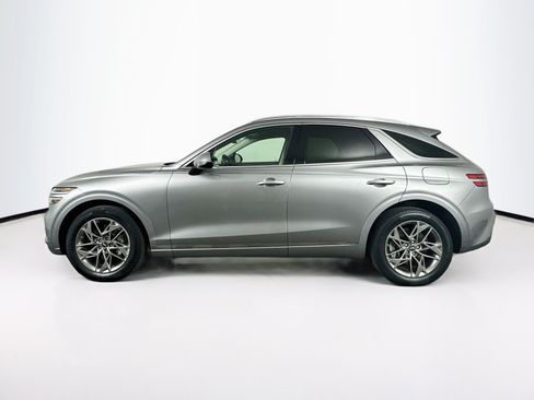 Used 2025 Genesis GV70 2.5T AWD/4WD image 4